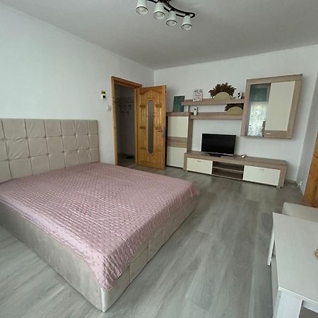 Aparthotel Brasov Neptun エクステリア 写真